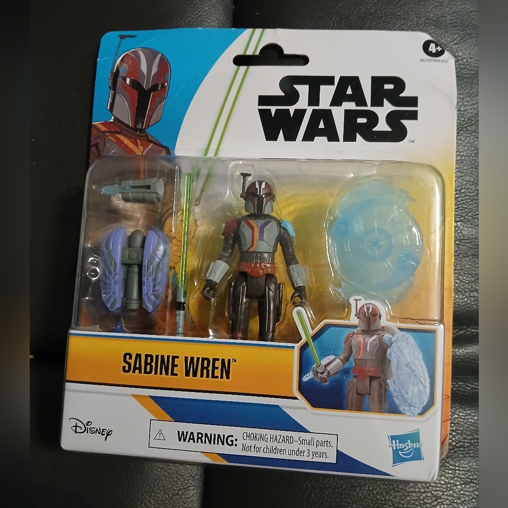 Hasbro Star Wars Sabine Wren Action Figure - Red, Blue, Gray